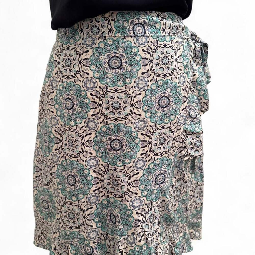 LOFT Medallion Print Ruffle Wrap Skirt, Size 10 Petite